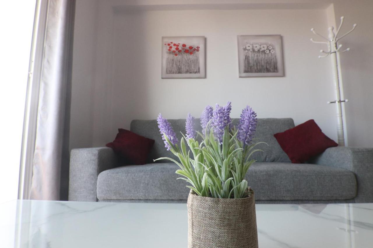 Amelia Two Bedroom Apartment - 202 Paphos Bagian luar foto